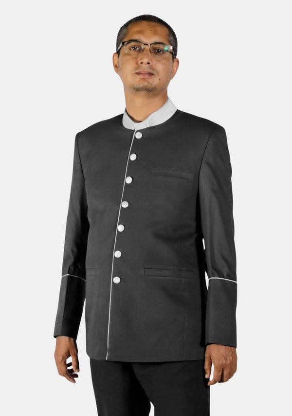 Aaron – Schwarze und silberne Priesterjacke