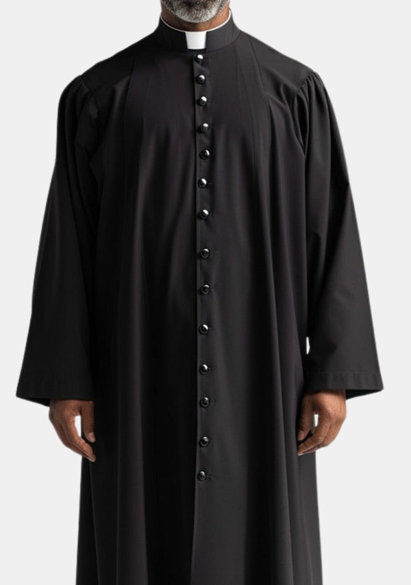 Moderne schwarze Pfarrerrobe